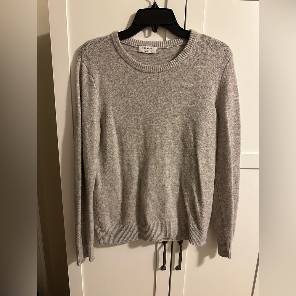 Babaton cashmere sweater, light gray, medium